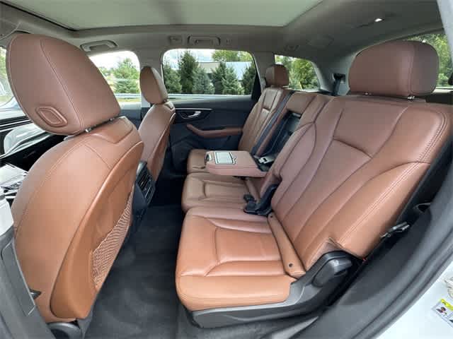 Thumbnail: 2020 Audi Q7 - 20