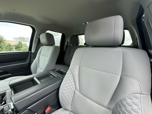 Thumbnail: 2023 Toyota Tundra - 15