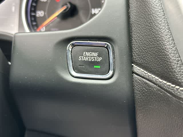Thumbnail: 2023 GMC Acadia - 10