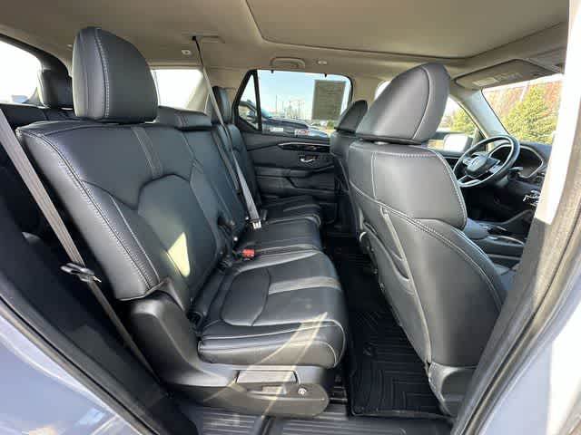 Thumbnail: 2023 Honda Pilot - 25