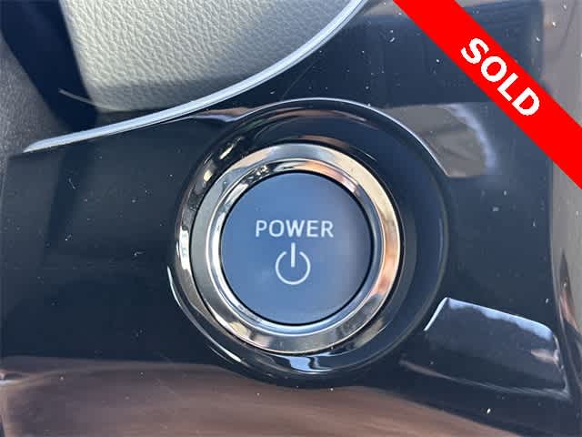 Thumbnail: 2022 Toyota Prius - 10