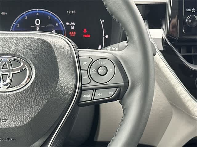 Thumbnail: 2026 Toyota Corolla Cross - 10