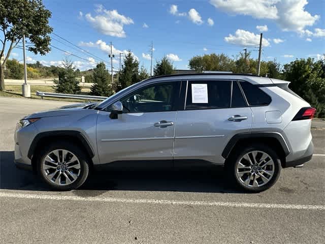 Thumbnail: 2019 Toyota RAV4 - 2