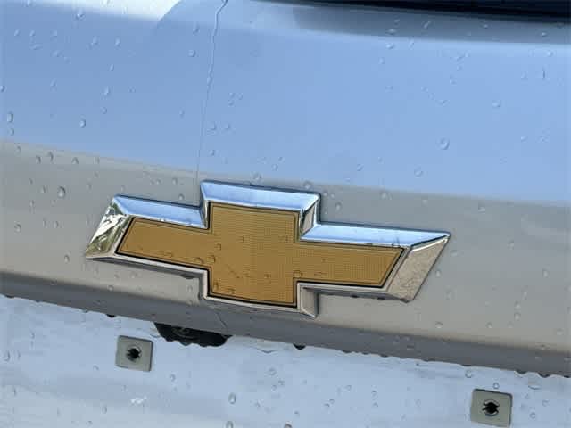 Thumbnail: 2021 Chevrolet Equinox - 16
