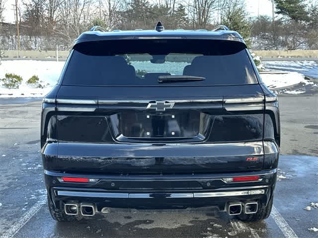 Thumbnail: 2024 Chevrolet Traverse - 4