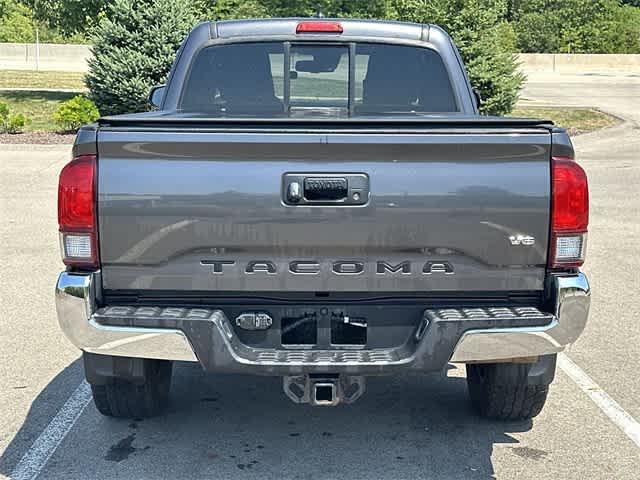 Thumbnail: 2019 Toyota Tacoma - 4
