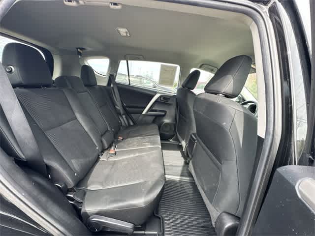 Thumbnail: 2018 Toyota RAV4 - 19