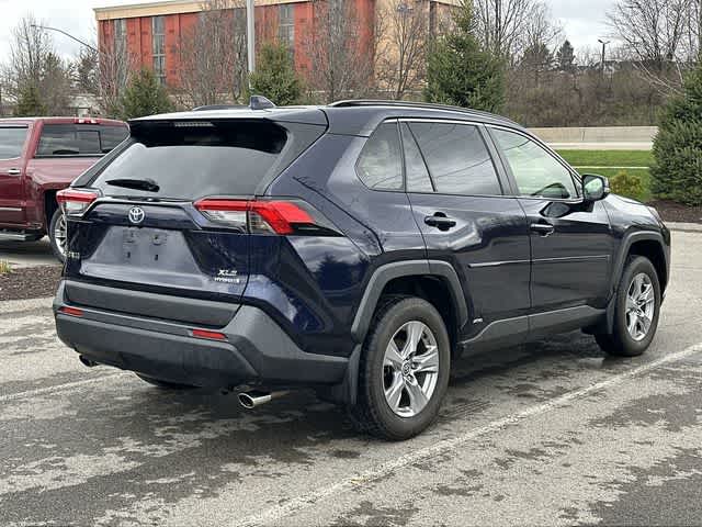 Thumbnail: 2022 Toyota RAV4 - 25