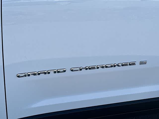 Thumbnail: 2023 Jeep Grand Cherokee - 27