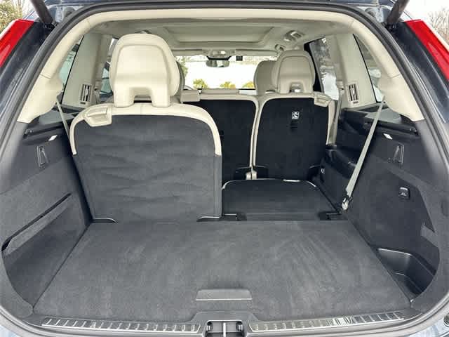 Thumbnail: 2025 Volvo XC90 - 27