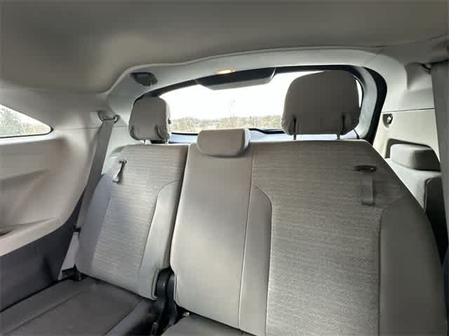 Thumbnail: 2021 Toyota Sienna - 24