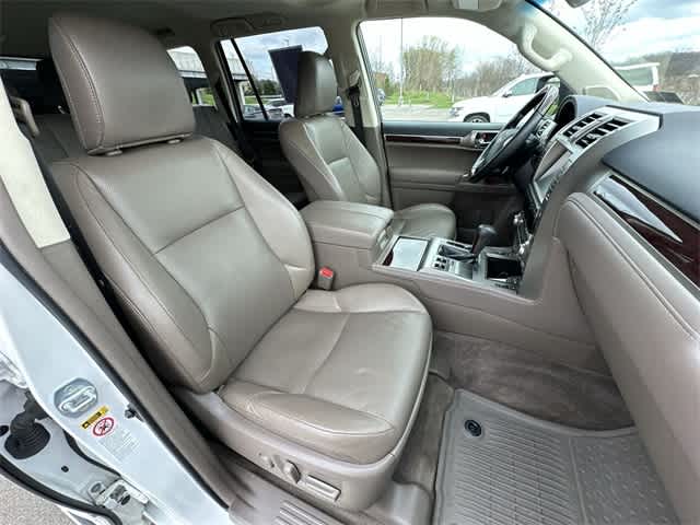 2019 Lexus GX 460 26