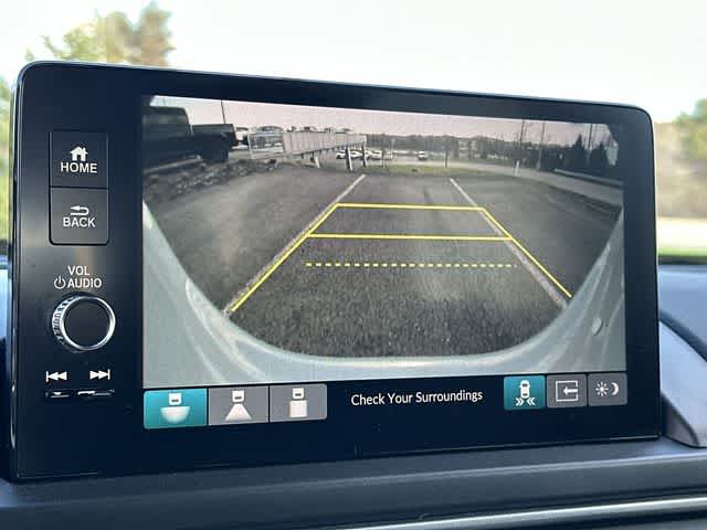 Thumbnail: 2023 Honda Pilot - 15