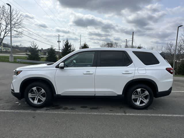 Thumbnail: 2024 Honda Pilot - 2