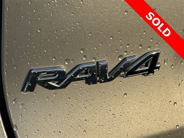 Thumbnail: 2019 Toyota RAV4 - 28