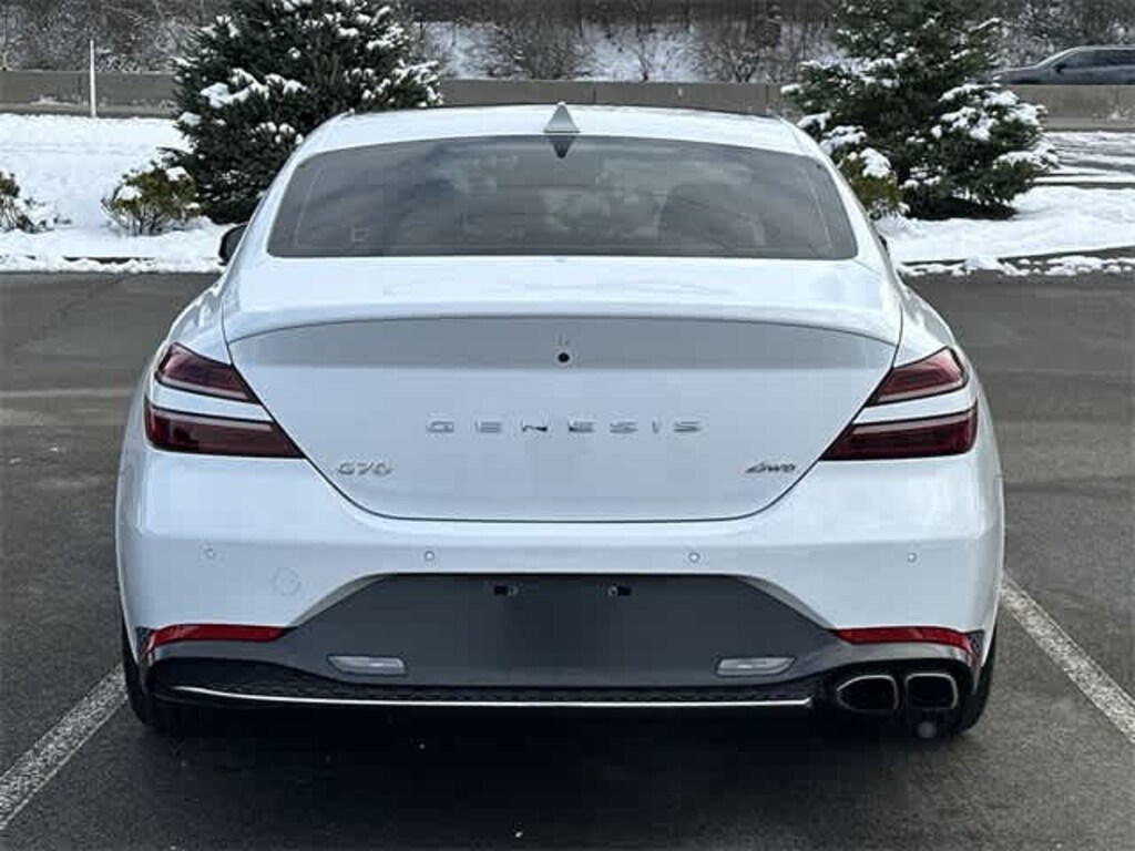 Used 2022 Genesis G70 2.0T Sedan