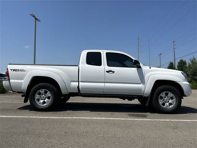 Thumbnail: 2012 Toyota Tacoma - 3
