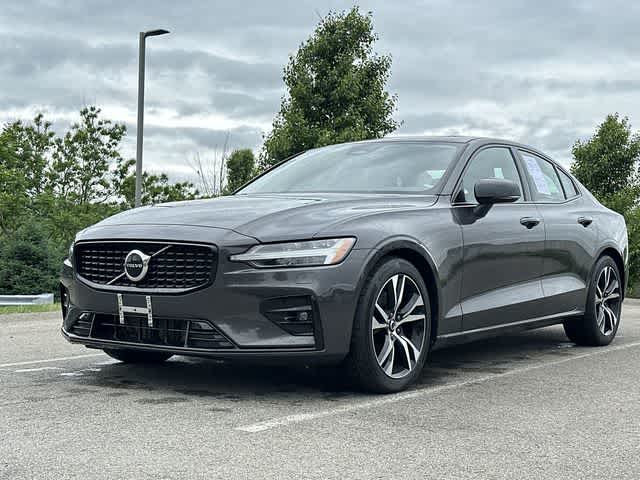 Thumbnail: 2024 Volvo S60 - 21