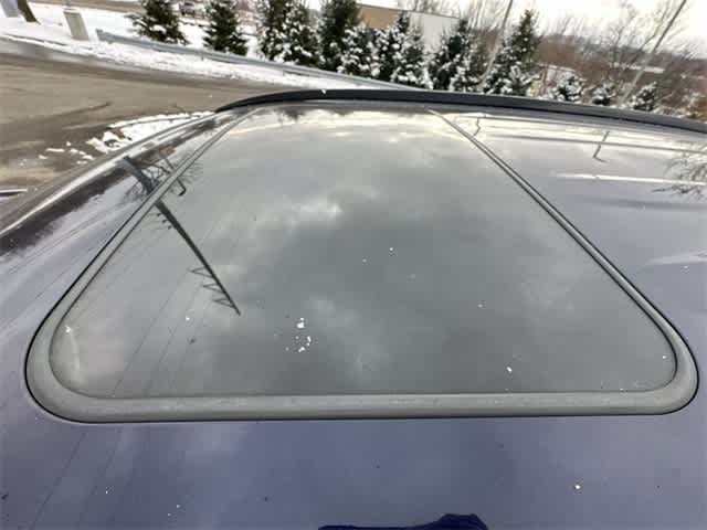 Thumbnail: 2023 Toyota RAV4 - 6