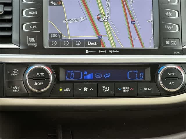 Thumbnail: 2018 Toyota Highlander - 16