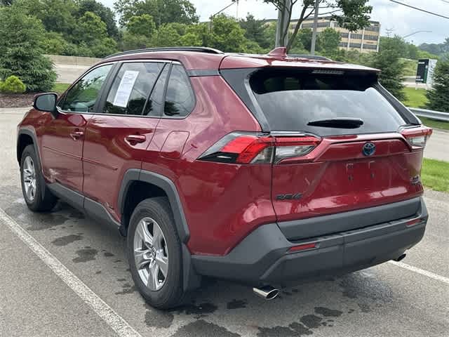2022 Toyota RAV4 XLE 22