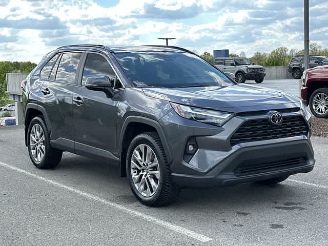 Thumbnail: 2022 Toyota RAV4 - 29