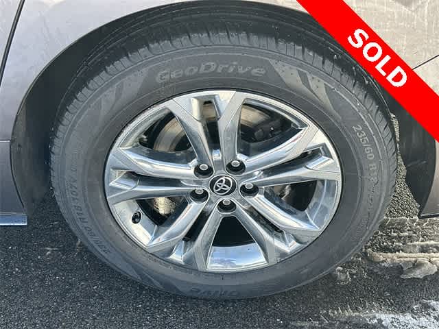 Thumbnail: 2022 Toyota Sienna - 5