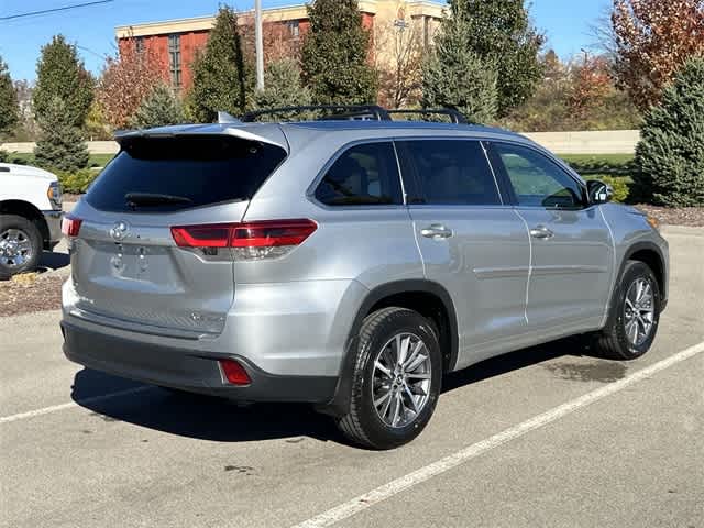 Thumbnail: 2018 Toyota Highlander - 37