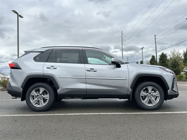 Thumbnail: 2025 Toyota RAV4 - 3