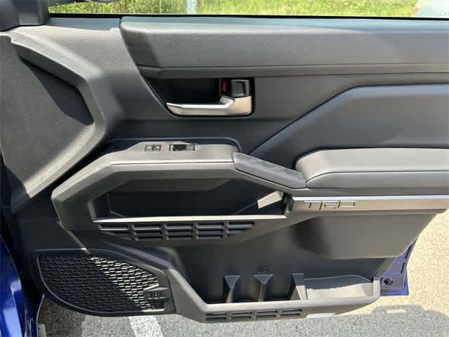 2024 Toyota Tacoma TRD Off-Road 21