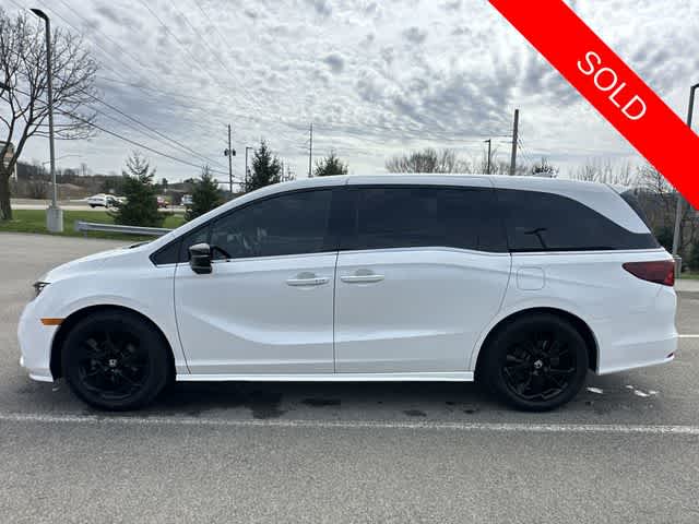 Thumbnail: 2023 Honda Odyssey - 2