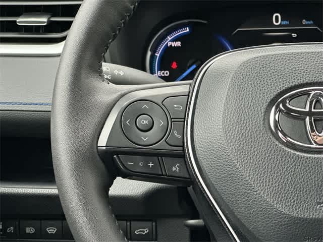 Thumbnail: 2023 Toyota RAV4 - 9