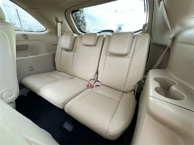 Thumbnail: 2018 Toyota Highlander - 21