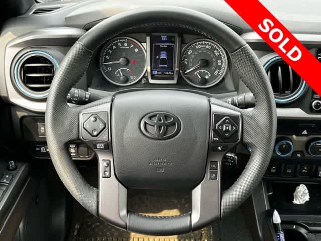 Thumbnail: 2022 Toyota Tacoma - 8