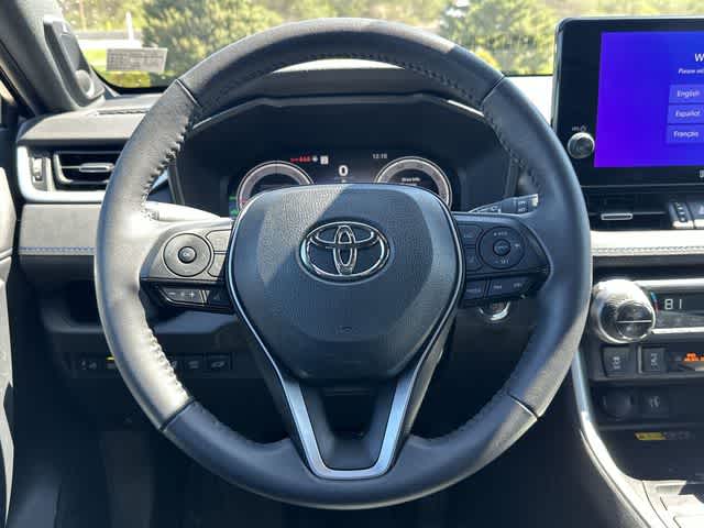 Thumbnail: 2023 Toyota RAV4 - 8