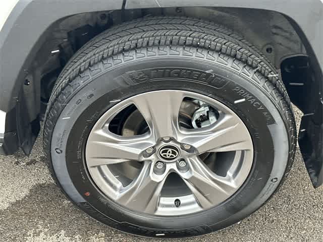 Thumbnail: 2025 Toyota RAV4 - 5