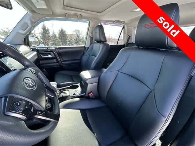 Thumbnail: 2022 Toyota 4Runner - 17