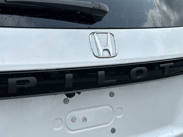 Thumbnail: 2024 Honda Pilot - 18