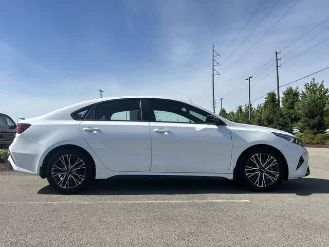 Thumbnail: 2024 Kia Forte - 3