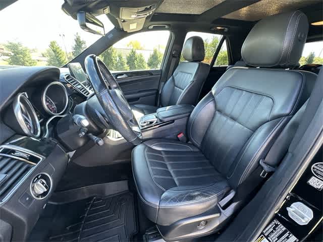 Thumbnail: 2016 Mercedes-Benz GLE - 17