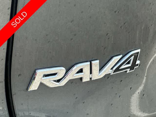Thumbnail: 2020 Toyota RAV4 - 28