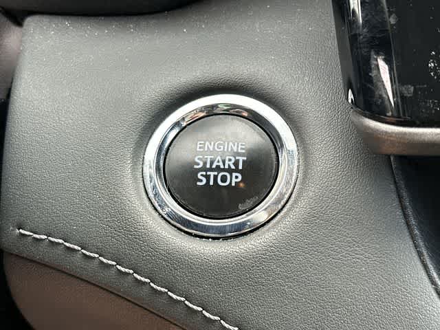 Thumbnail: 2023 Toyota Highlander - 11