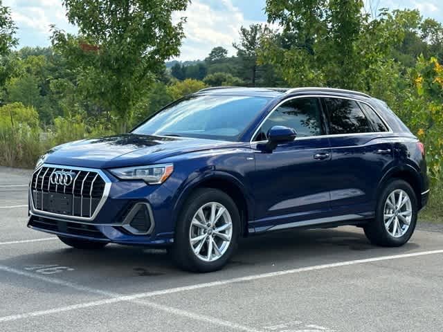 2021 Audi Q3 Premium -
                Cranberry Township, PA