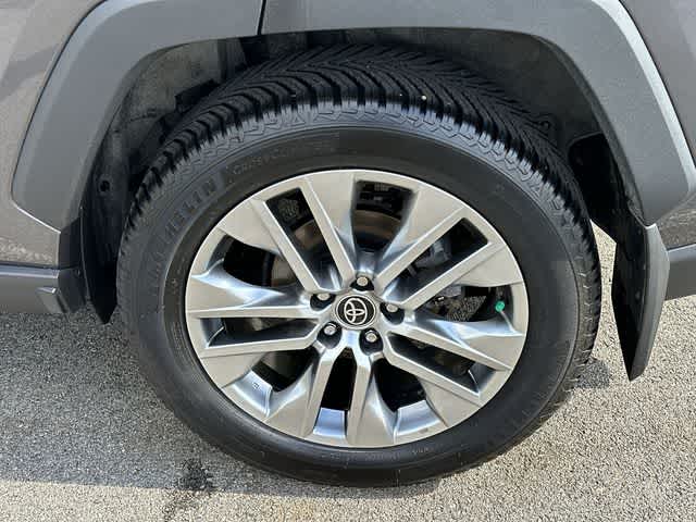 Thumbnail: 2022 Toyota RAV4 - 5