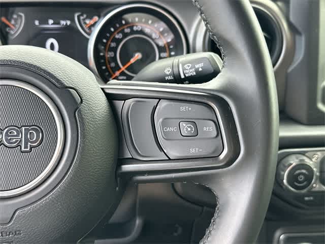 Thumbnail: 2022 Jeep Wrangler - 10