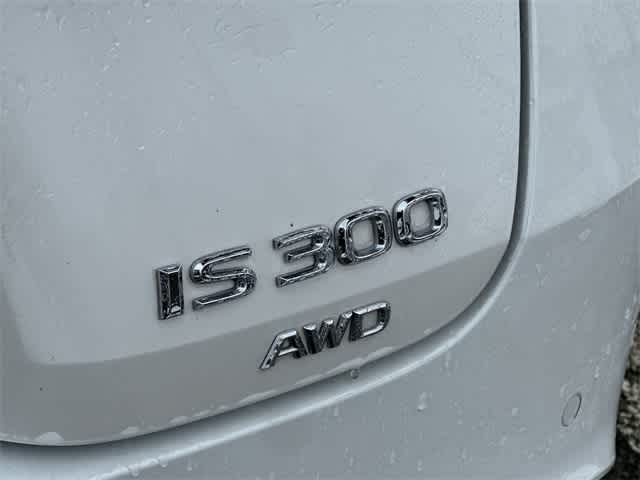 Thumbnail: 2022 Lexus IS - 29