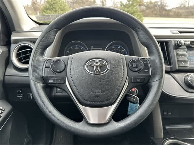 Thumbnail: 2018 Toyota RAV4 - 7