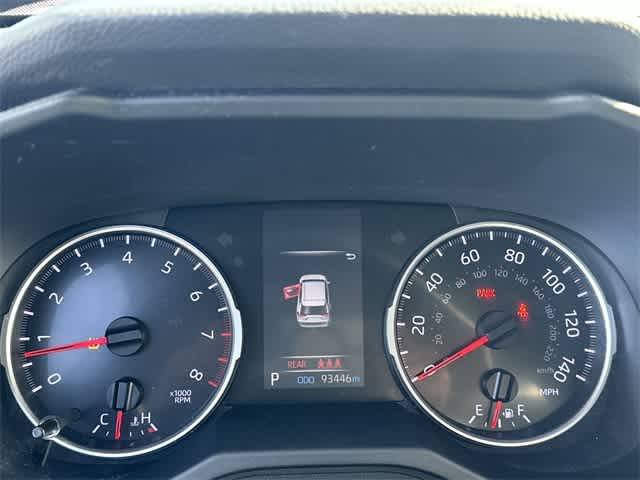 Thumbnail: 2021 Toyota RAV4 - 6