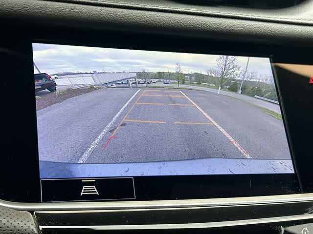 Thumbnail: 2021 Cadillac XT5 - 13