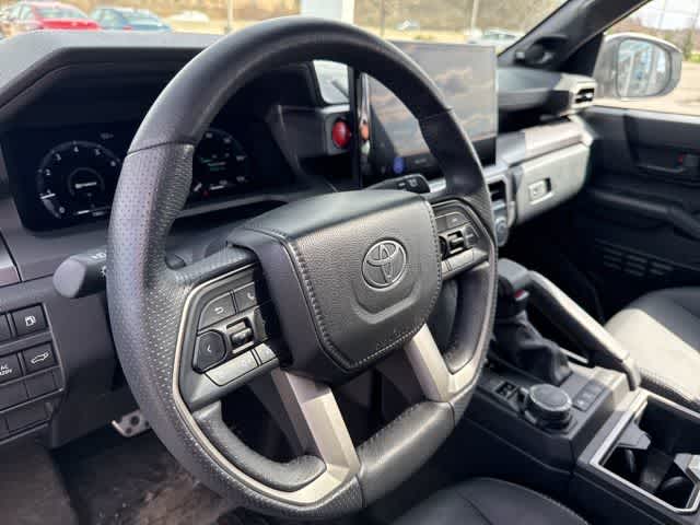 Thumbnail: 2025 Toyota 4Runner - 6